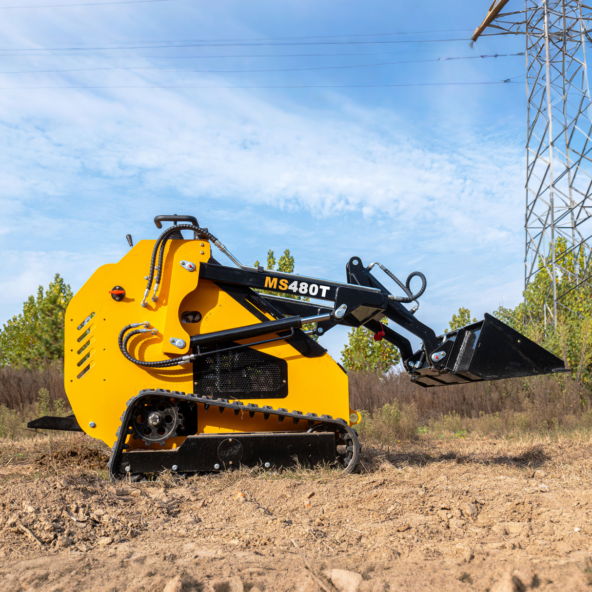 MMS 23HP Mini Skid Steer Loader, 739cc Gaslione Engine, Triple Pumps Triple Vavles, Stand On Track Loader with Bucket MS480T